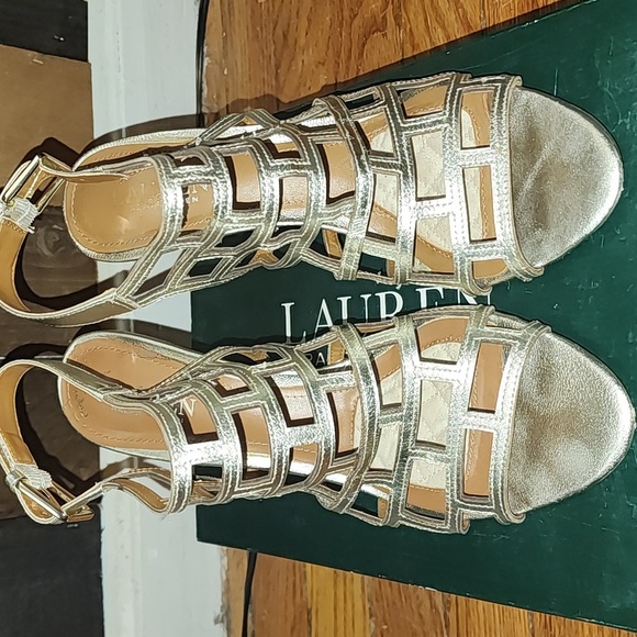 Ralph Lauren metallic strapy sandals.  Size 9 - Picture 1 of 9